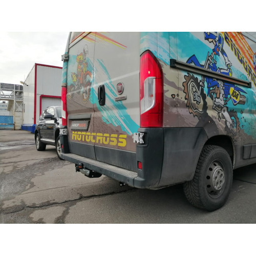 Фаркоп Лидер Плюс на FIAT Ducato 2006–  Арт. P105-F (250, длинна L4) (от центра заднего колеса до края заднего бампера 1380мм)
