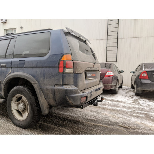Фаркоп Лидер Плюс на MITSUBISHI Pajero Sport 1998–2008  Арт. M107-FC 