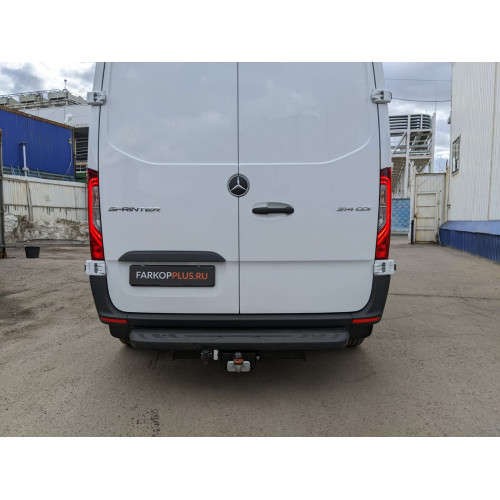 Фаркоп ARAGON на MERCEDES Sprinter 2006–  Арт. E4107GC (с задней подножкой 3.0-5.0 Tm Колесная база 3.250 / 3.665 / 4.325 mm)