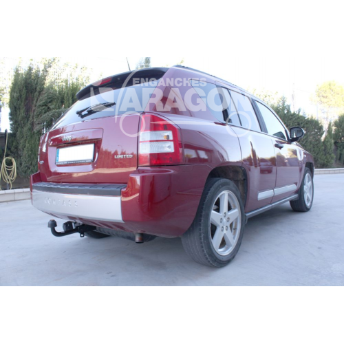Фаркоп ARAGON на JEEP Compass 2006–2011 Арт. E2904AA