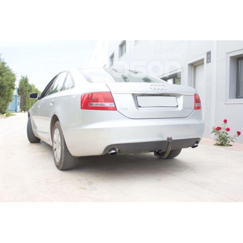 Фаркоп ARAGON на AUDI A6 2004–2011  Арт. E0405CV (C6 седан)